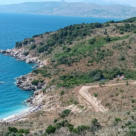 Apartament Blue Ksamil